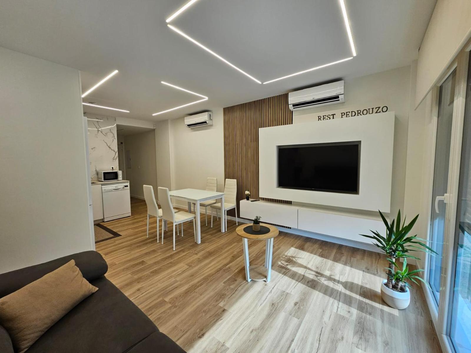 Apartament Rest Pedrouzo Zewnętrze zdjęcie